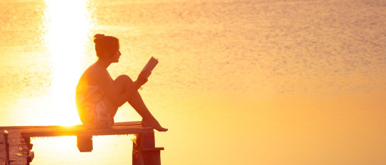 How can you learn French and have a holiday by the sea?