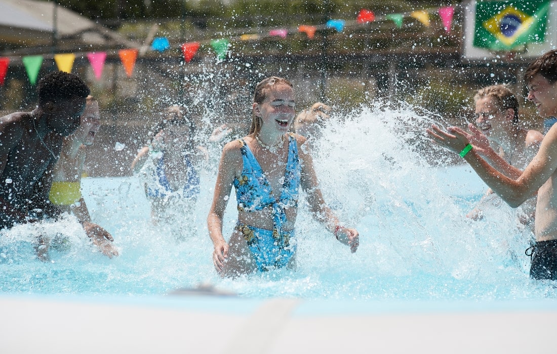 Dance and fitness pool